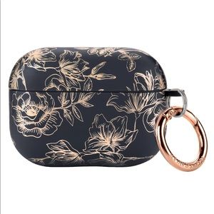 🖤Black & Gold Flora AirPods Pro Case🖤